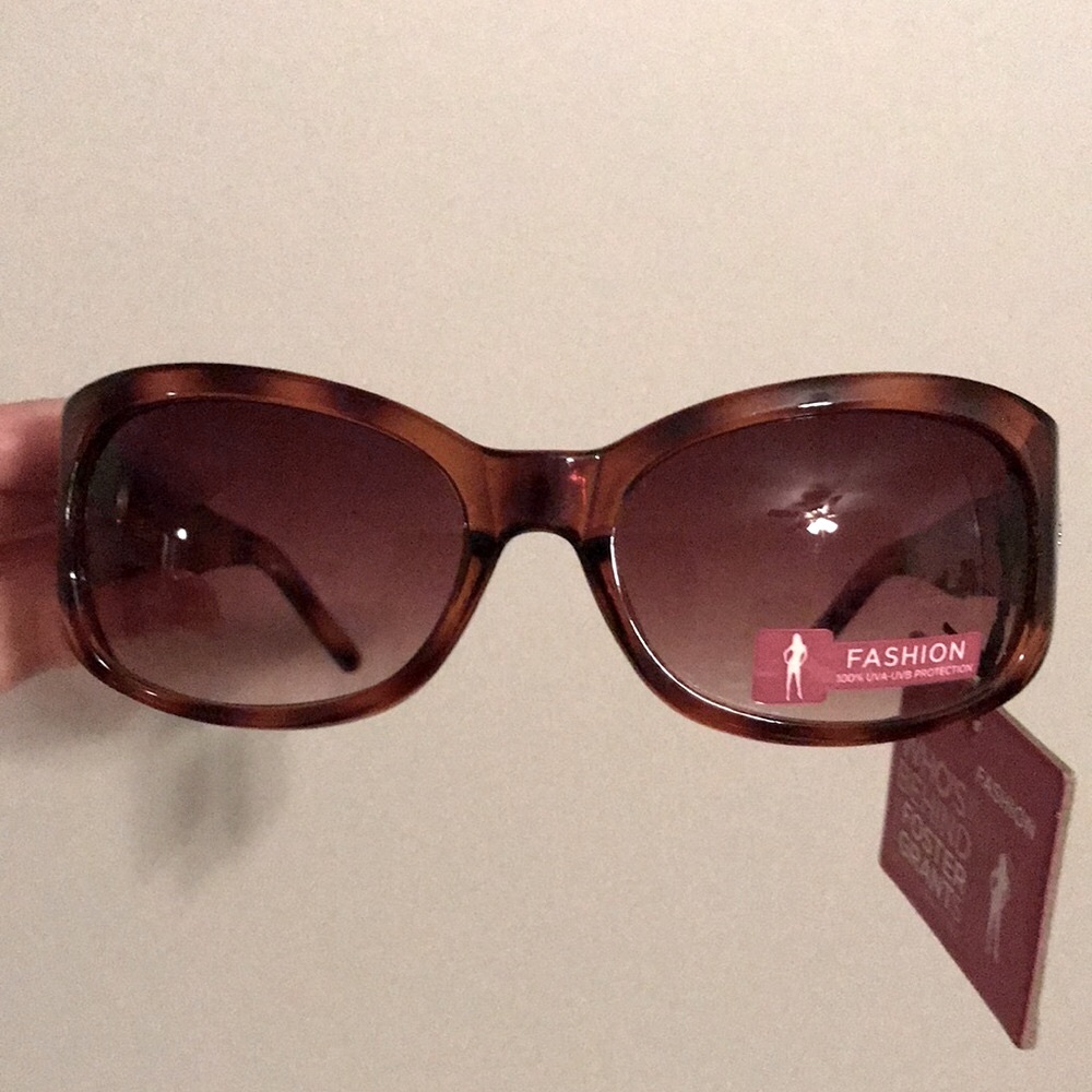 Final Price- FOSTER GRANT Tortious Shell Sunglasses